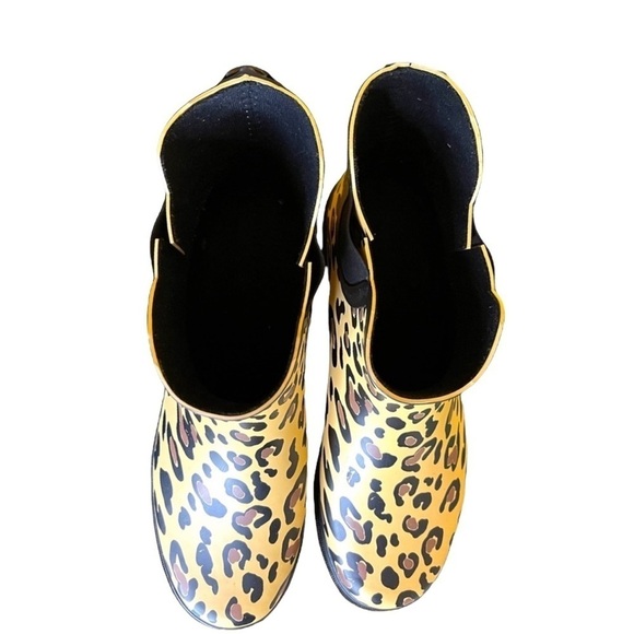 Women’s Leopard Print Rain Boots - Size 10 - Picture 5 of 9